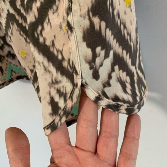 Rory Beca Romper Size Medium Aztec Kees Wrap Boho V Neck 100% Silk Pink Sz M - Picture 5 of 8